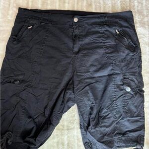 Black Cargo Shorts with Lightweight Fabric